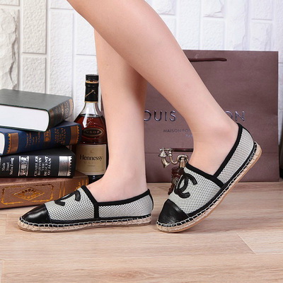 CHANEL Loafers Women--008